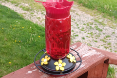 Hummingbird-Feeder-on-Porch